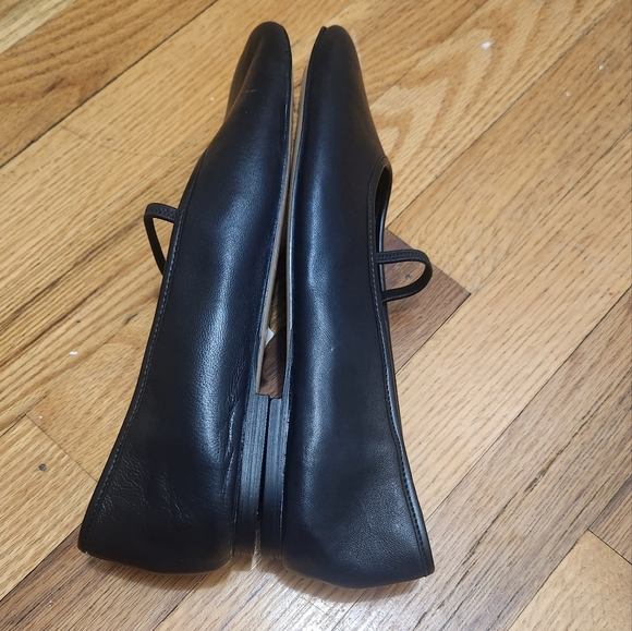 Steve Madden Women’s Size 7.5M Black Leather Flats Slip On Ballet Shoes Pre-Owne - Picture 3 of 9